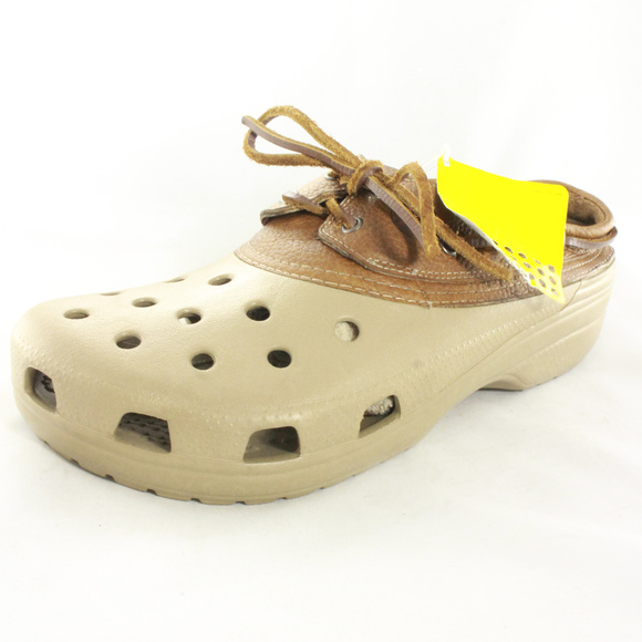 croc islander boat shoes